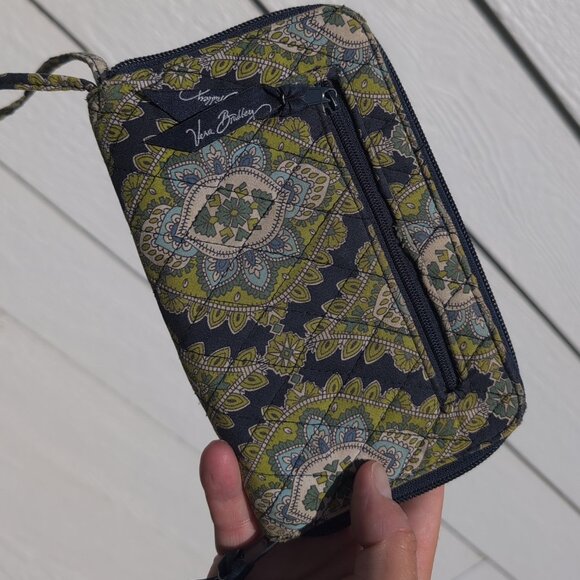 Vera Bradley Handbags - Vera Bradley Wristlet Wallet Green & Blue